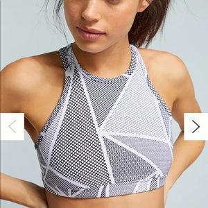 Beyond yoga breakout studio sports bra